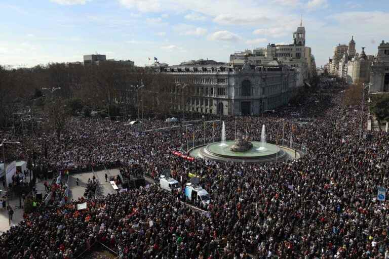 Spain |  Hundreds of thousands of people on the streets to defend the public health system