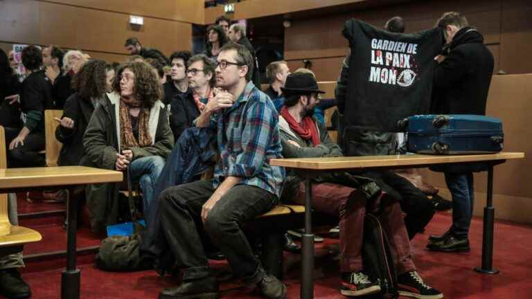 The State ordered to pay more than 100,000 euros to a demonstrator blinded by an LBD shot in 2009