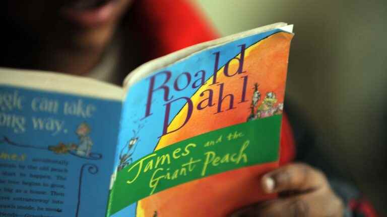 The books of Roald Dahl, the author of “Charlie and the Chocolate Factory”, rewritten to remove sensitive expressions in English editions