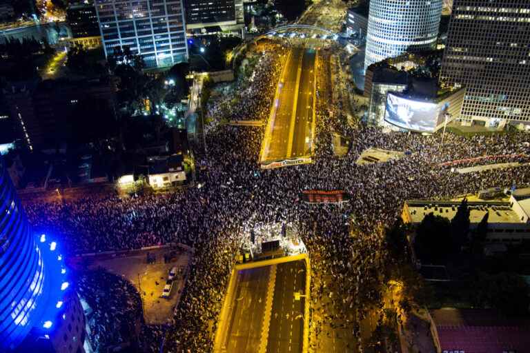 Thousands of Israelis demonstrate again against judicial reform