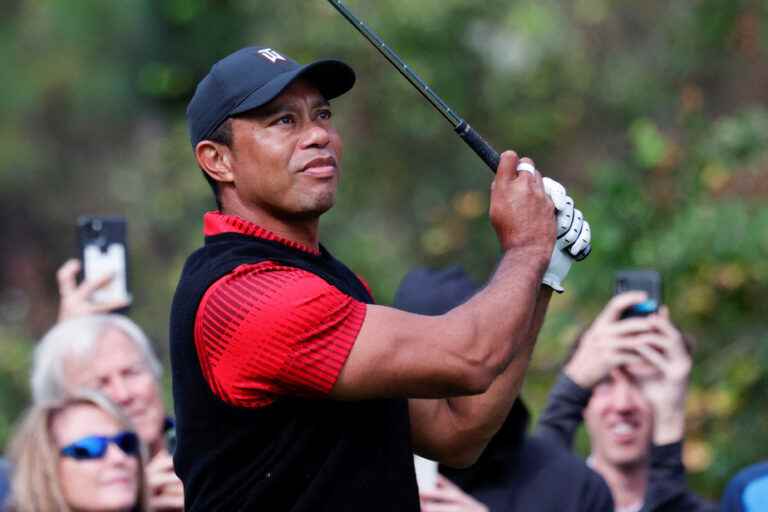 Tiger Woods announces his return to competition next week