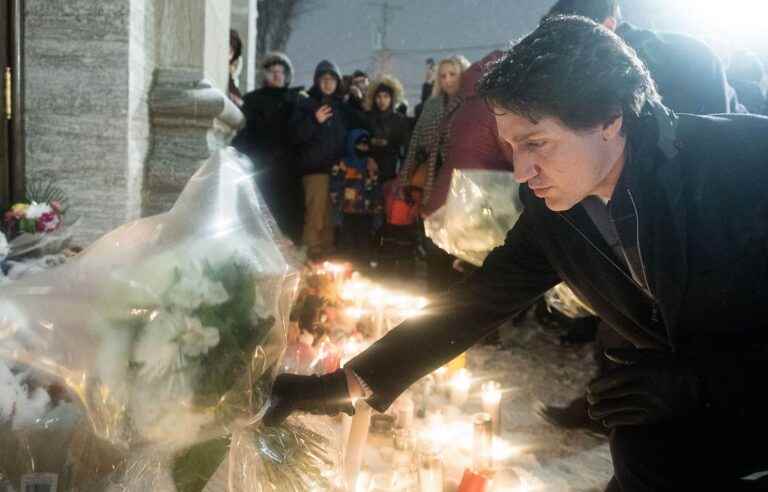 Trudeau goes to a vigil in Laval