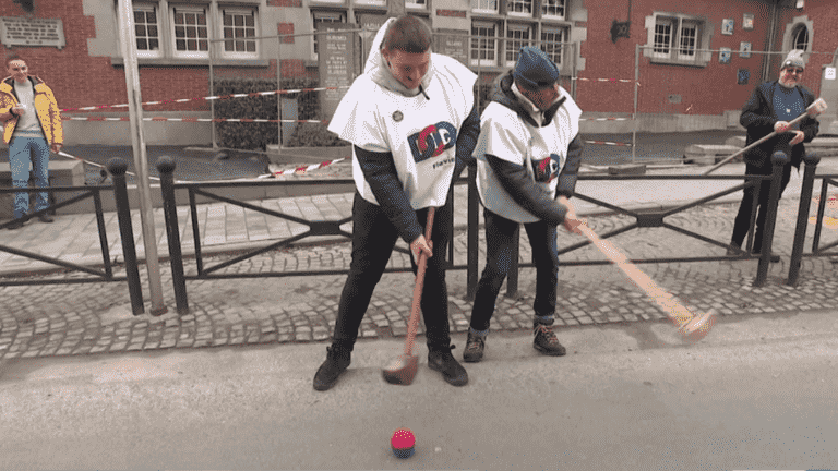 a game dating from the Middle Ages honored in a Belgian village