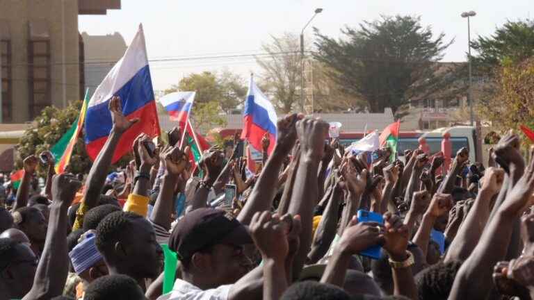 in Burkina Faso, the breath of change, between fed up with France and Russian temptation