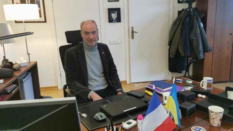 the French ambassador in kyiv, “remains admiring the capacity for resistance and resilience of the Ukrainians”