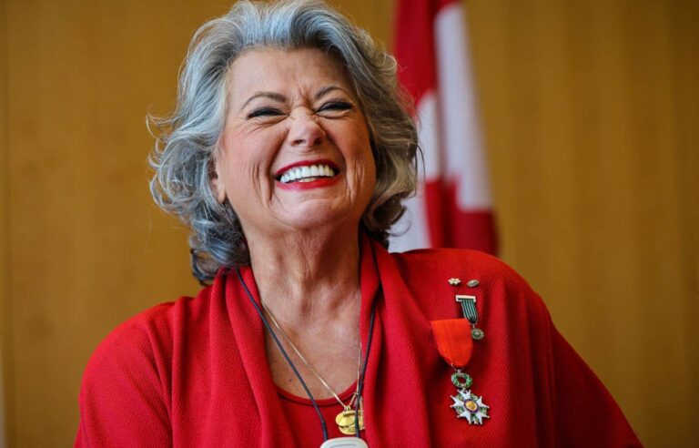 An autobiography and a new album for Ginette Reno