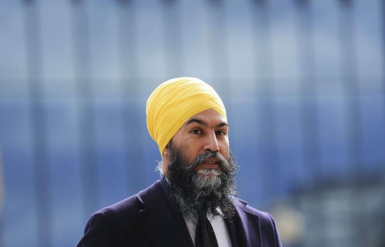 A Quebecer in the close guard of Jagmeet Singh