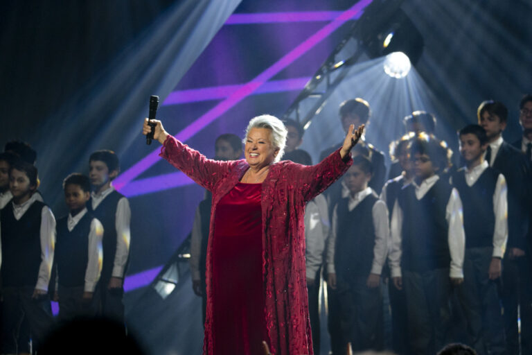 An autobiography and a new album for Ginette Reno