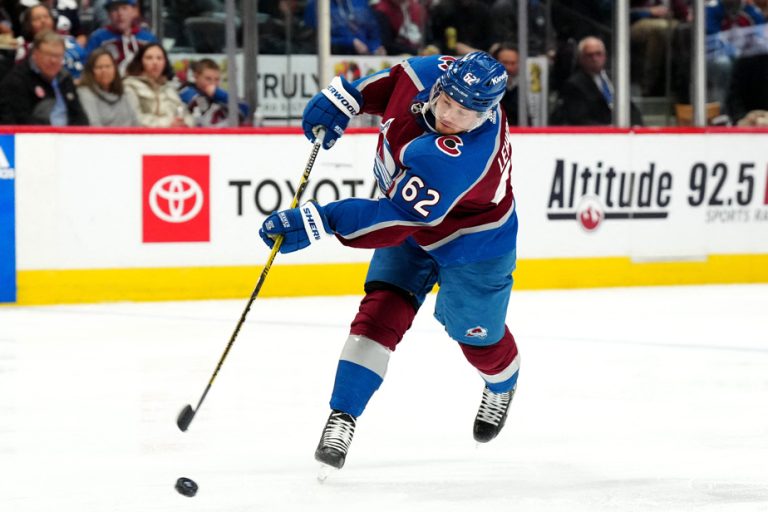 Avalanche – Canadian |  Artturi Lehkonen, the handyman, more than ever