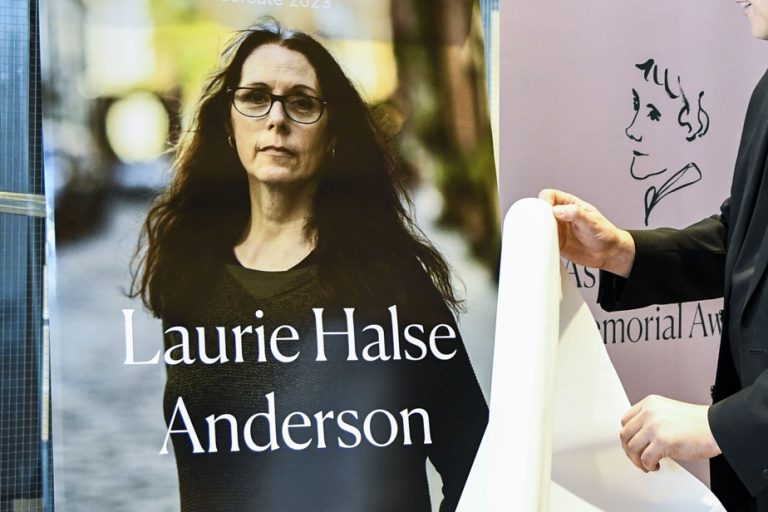 Books banned in several states |  American writer Laurie Halse Anderson wins the Astrid Lindgren Prize