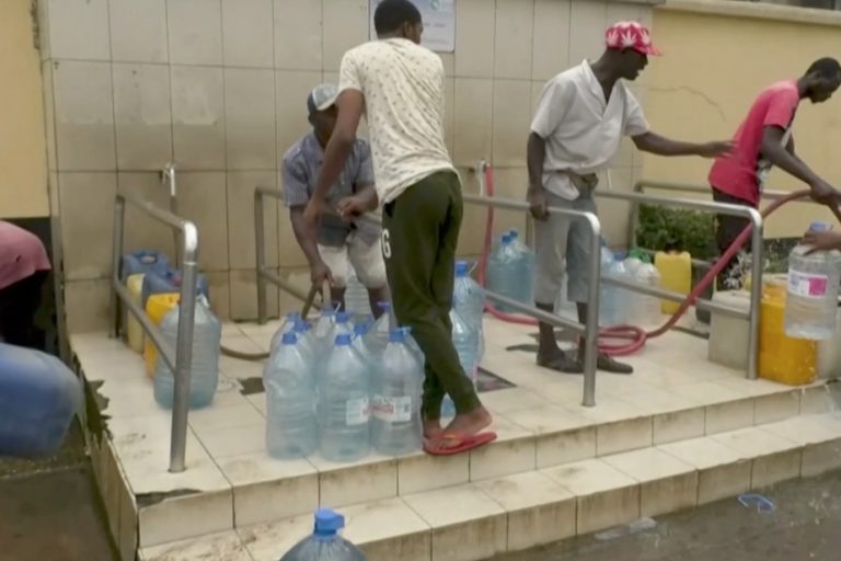 Cameroon |  “Travel” to obtain water from boreholes dug without authorization