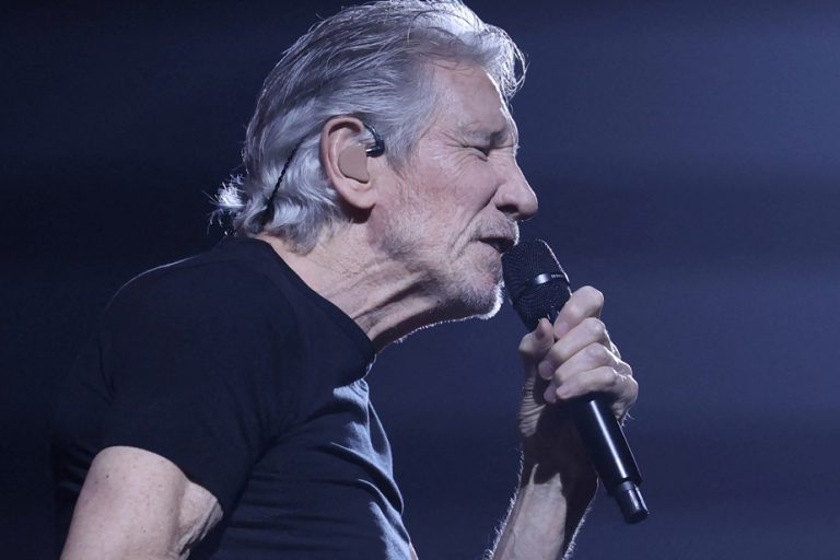 Cancellation of a show in Frankfurt |  A petition to support Roger Waters