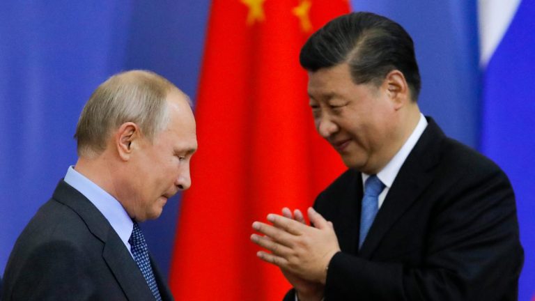 China is “ready to stand firmly alongside Russia”, assures Xi Jinping on a visit to Moscow