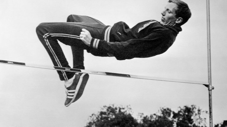 Dick Fosbury, the man who revolutionized the high jump with his famous ‘flop’, dies aged 76