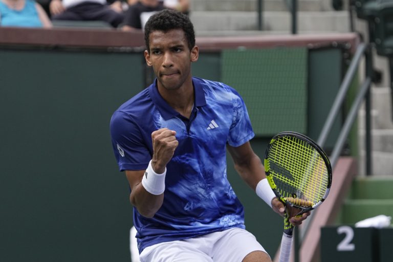 Félix Auger-Aliassime advances to the third round in Indian Wells