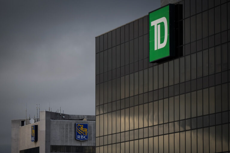 FirstHorizon |  TD Bank wants to postpone the closing of the acquisition