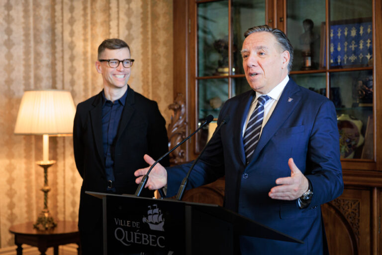 François Legault becomes honorary mayor of Quebec