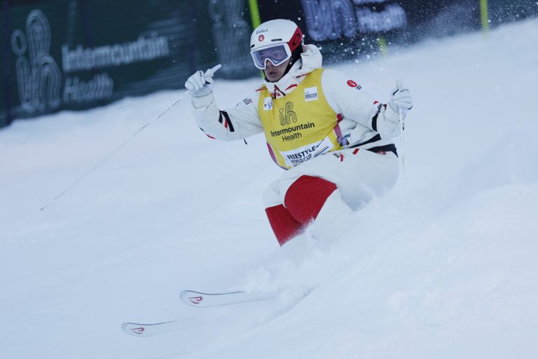 Freestyle Skiing |  Mikaël Kingsbury wins another crystal globe in parallel