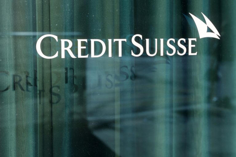 Global Markets |  The fall of Credit Suisse weighs on Europe