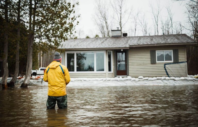 Hydro-Québec campaigning to explain its efforts in the face of flooding