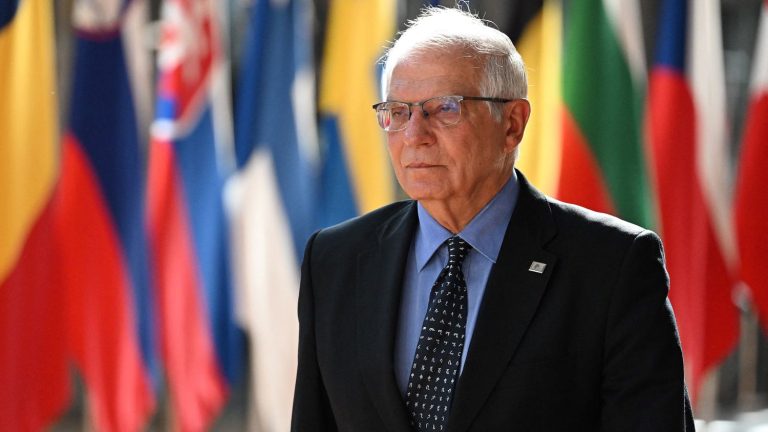 “If we want to help the Ukrainians, we must accelerate” the production of ammunition, explains Josep Borrell, the High Representative of the European Union for Foreign Affairs