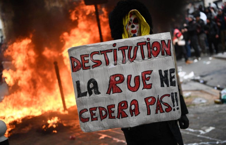 In France, students join protesters