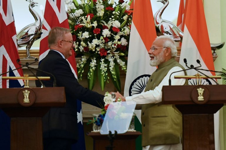 India and Australia pledge to strengthen defense ties