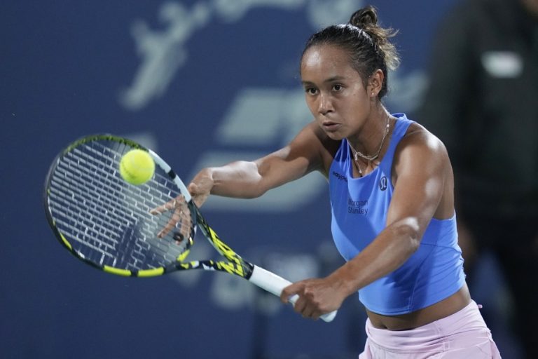 Indian Wells Tournament |  Leylah Fernandez advances to second round of women’s doubles