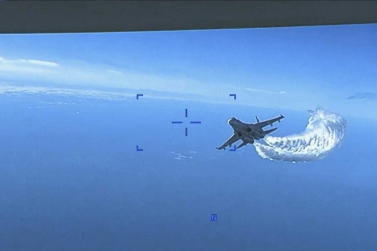 Intercepted by a Russian fighter plane |  The Pentagon publishes images of the destruction of the drone