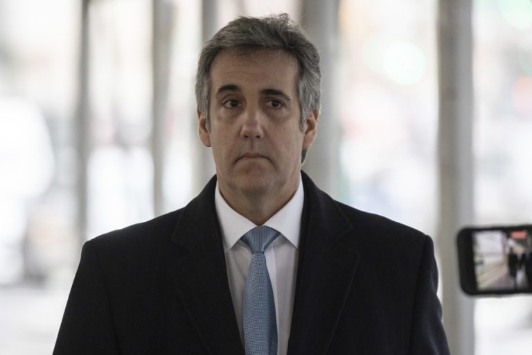 Investigation targeting Donald Trump |  Michael Cohen testifies before a grand jury in New York