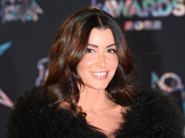 Jenifer reveals the reference of her favorite anti-aging product!