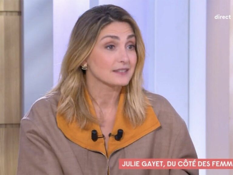 Julie Gayet talks about the famous French filmmaker live in “C à vous”