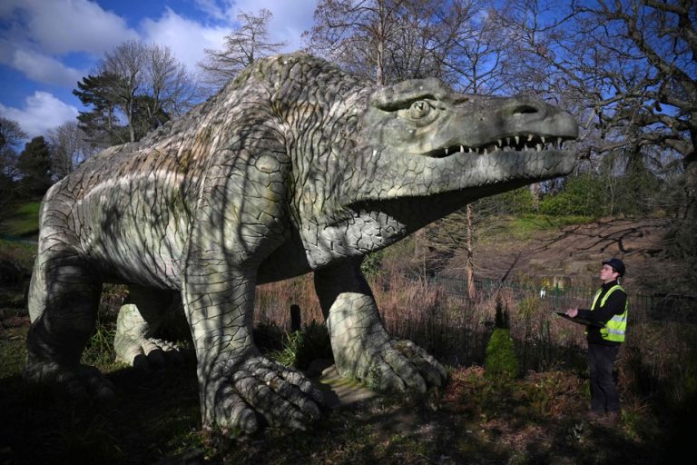 London dinosaurs are getting a makeover