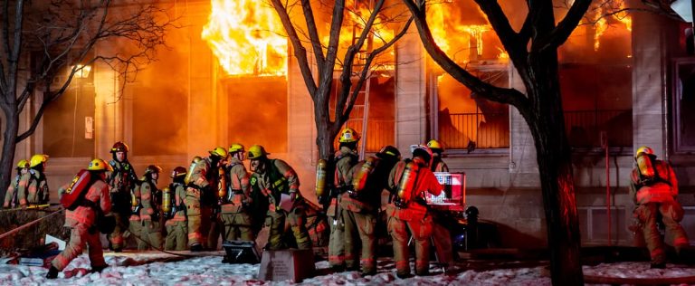 Fire in Old Montreal: a tenant denounces the lack of emergency exits