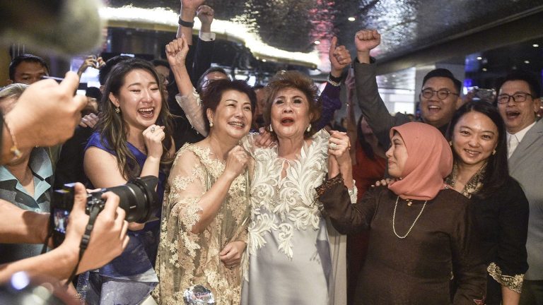 Michelle Yeoh’s Best Actress Oscar celebrated by her mother in Malaysia