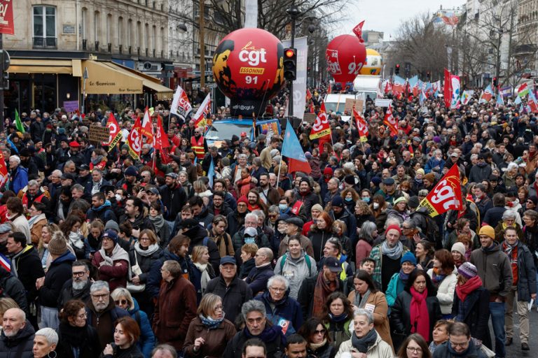 Mobilization against pension reform |  More than a million demonstrators in France