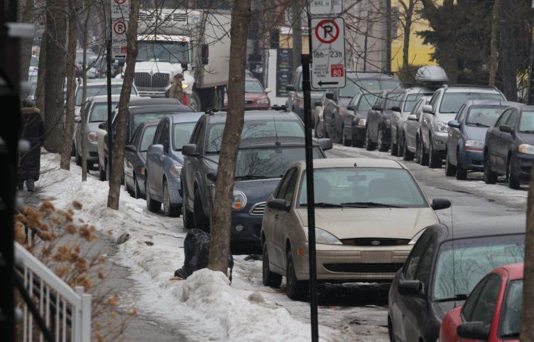 Montreal should charge for all its on-street parking lots