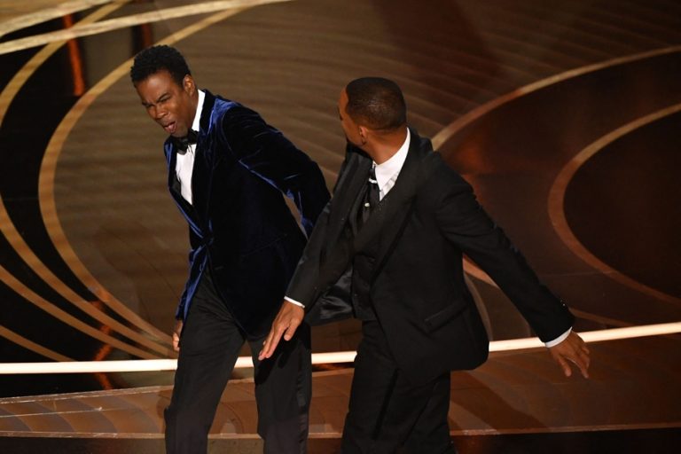 One year after the slap |  Chris Rock replies to Will Smith on Netflix