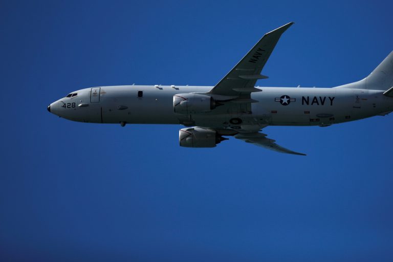 Ottawa plans to equip the army with American surveillance planes