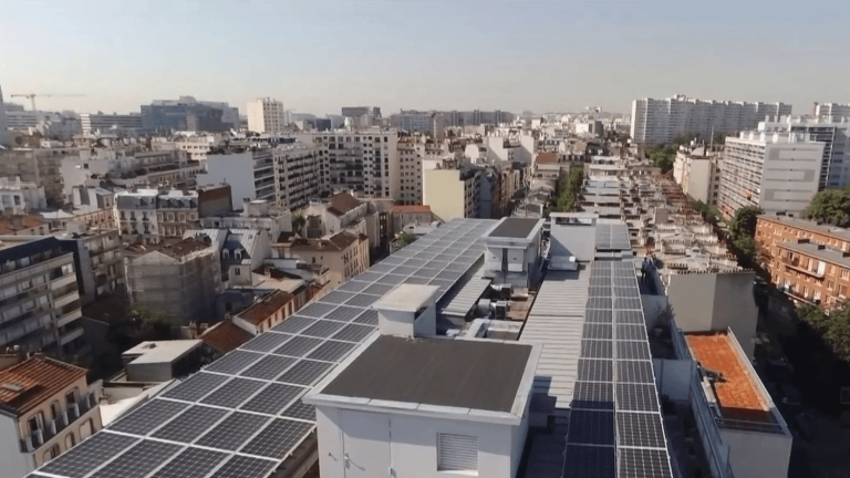 Paris multiplies the installation of solar panels