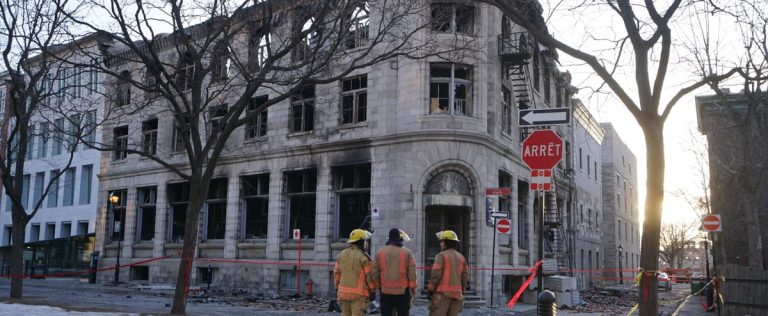 Place d’Youville fire: first victim extricated from the rubble