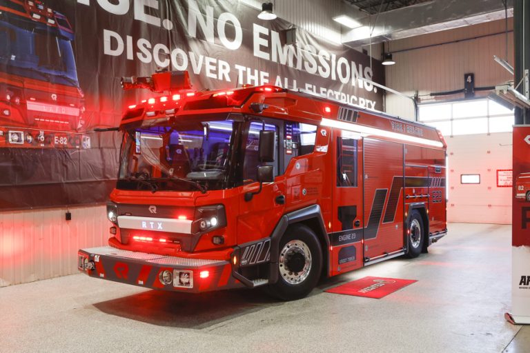 Preview in pictures |  Operation seduction for a zero-emission fire truck