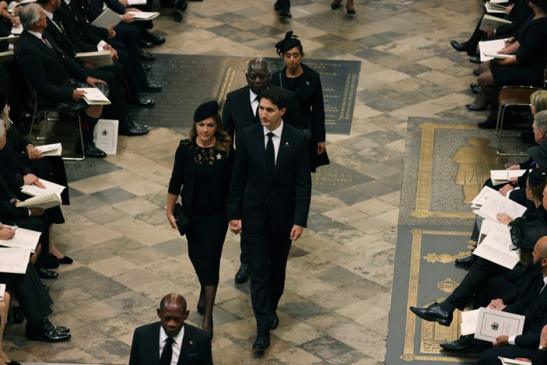 Queen’s funeral |  Trudeau and his wife stayed in a $6,000 a night suite