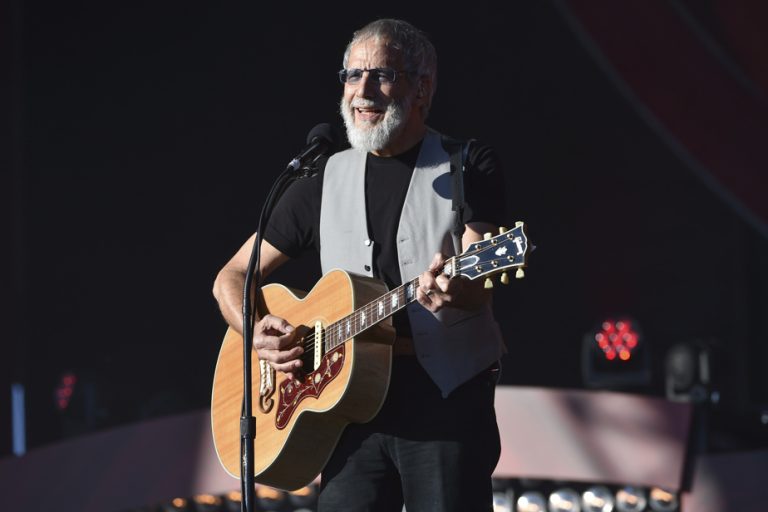 Singer Cat Stevens will release a new album this summer