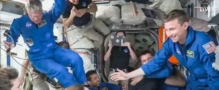 SpaceX capsule crew entered the ISS