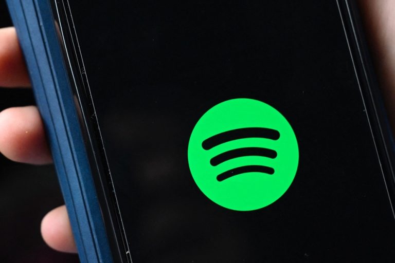 Spotify woos audio creators with more video