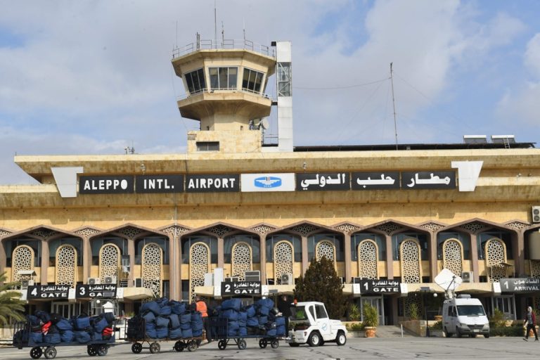 Syria |  Aleppo airport targeted by Israeli strike