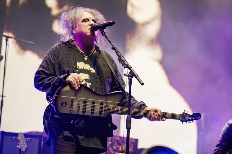 The Cure |  Robert Smith calls Ticketmaster’s dynamic pricing a scam