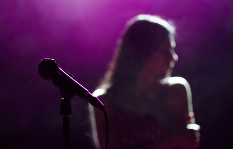 The Opéra de Montréal allows trans women to work on their voice