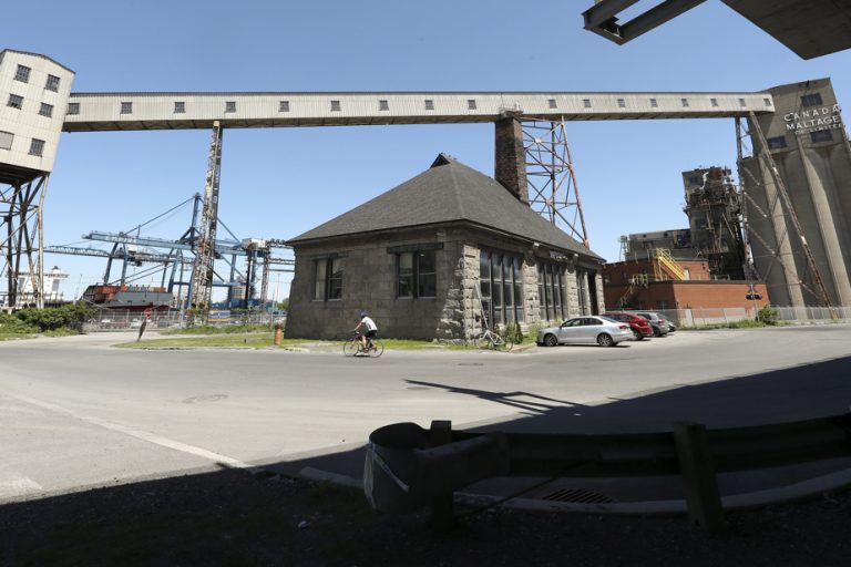 The former Riverside pumping station is sold to Forges de Montréal